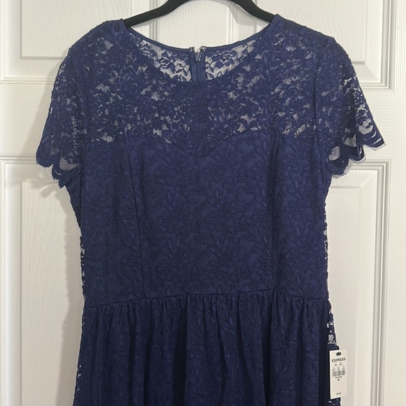 NWT Lace Dress from Express - Picture 3 of 3
